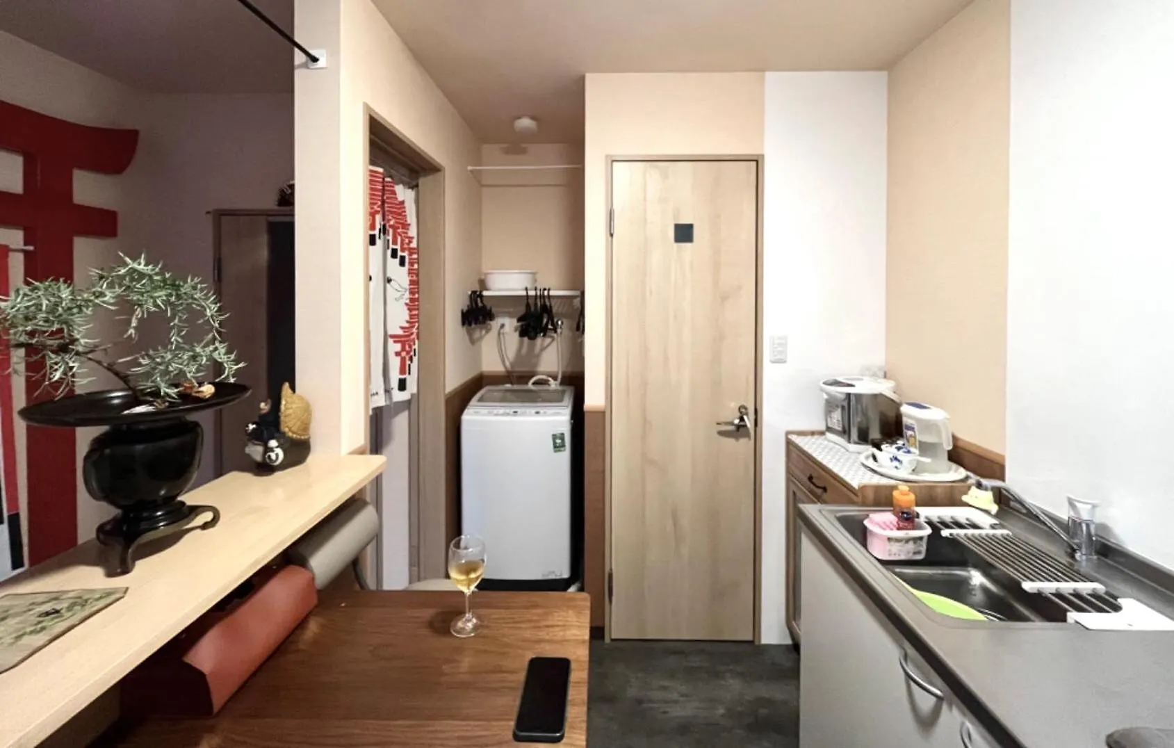 Inari-Home كيوتو 0*,  اليابان