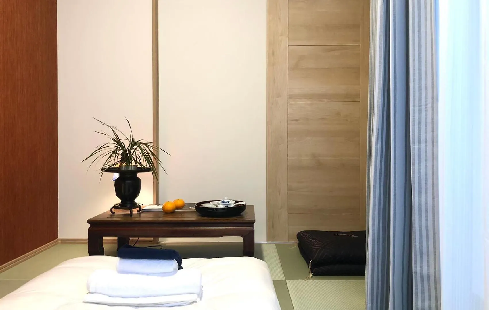 Inari-Home كيوتو 0*,